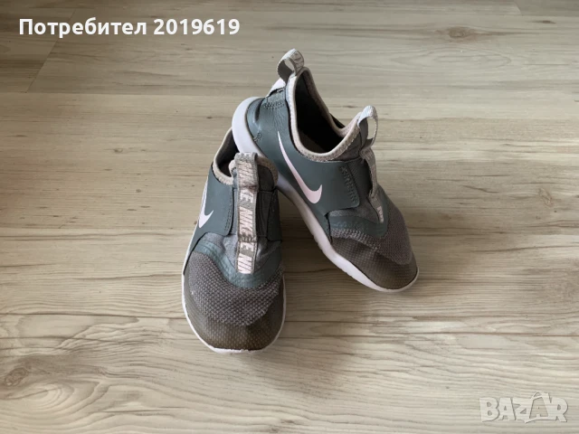 Маратонки за момиче Nike - 30 номер, стелка: 19 см