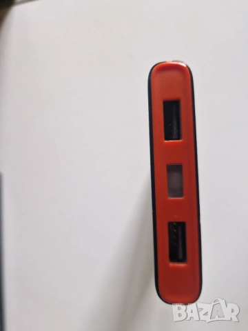 Външна батерия EasyAcc10 000mAh, снимка 6 - Оригинални батерии - 53689579