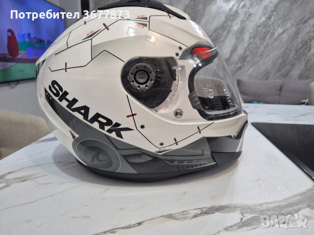 каски Shark размери L и S , снимка 5 - Спортни дрехи, екипи - 53621867