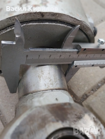 Хидравличен цилиндър , снимка 4 - Други машини и части - 53889002