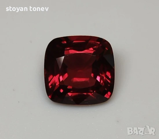 Безупречен червен шпинел с тегло 2.38кт.! Сертификат! Нов!, снимка 7 - Други - 47351194