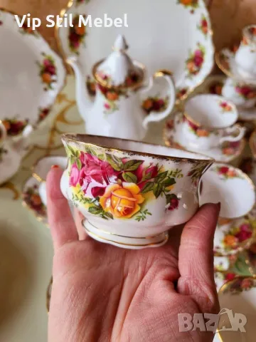 Английски чашки Royal Albert Old County Rose , снимка 3 - Антикварни и старинни предмети - 46897275