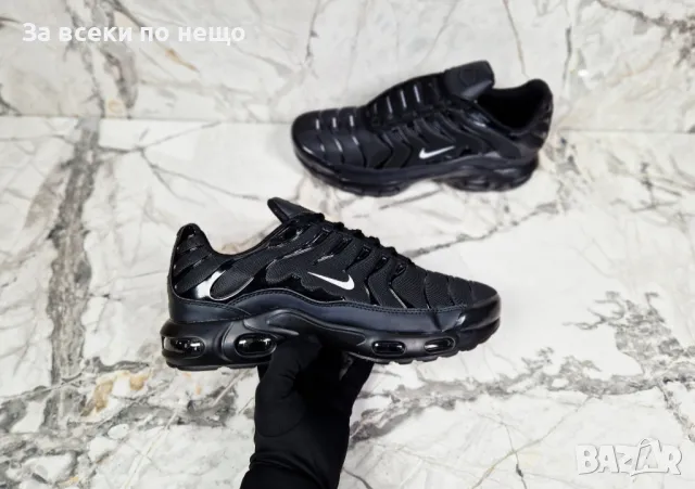 Мъжки маратонки Nike - 3 Налични цвята от 40 до 45 номер, снимка 3 - Маратонки - 47309341