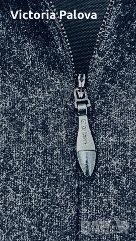 Елегантна вълнена midi пола - висок клас лукс за есента, снимка 6 - Поли - 52251062