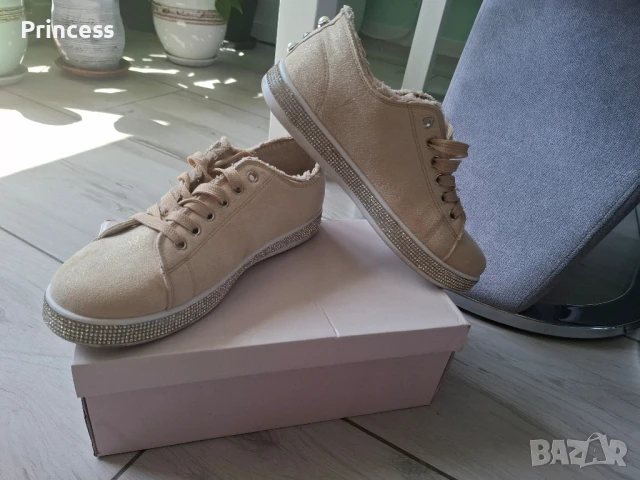 Дамски обувки 39 размер, снимка 3 - Дамски ежедневни обувки - 51430382