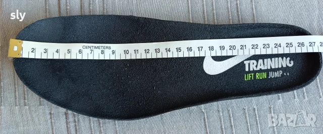 Nike маратонки номер 43,5 , снимка 5 - Маратонки - 53799927