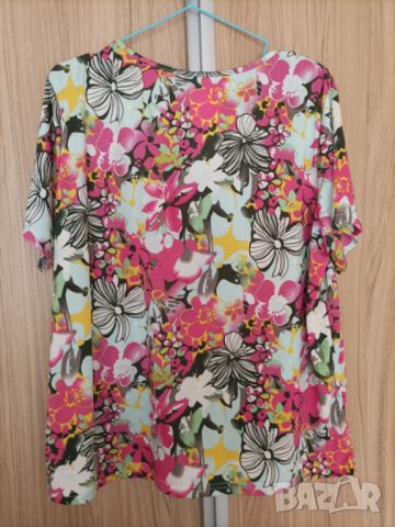 Нова флорална блуза , снимка 4 - Тениски - 45529716