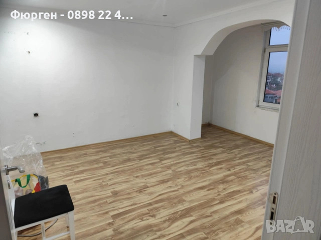 апартамент – 100 кв.м с голям хол, килер, таванска стая, маза и 2 дворни места, снимка 7 - Апартаменти - 53102448