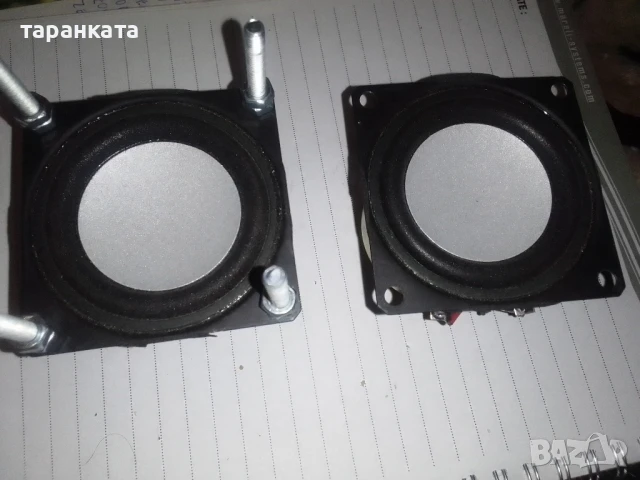 говорители Phillips със 25 вата мощност и 16 ома съпротивление 