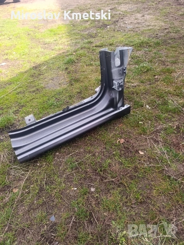 дясно парче колонка и праг Peugeot 208