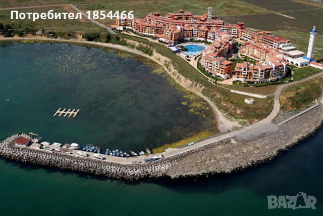 Собственик продава апартамент на първа линия море, снимка 1