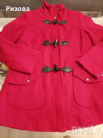 Подарявам дамско палто, запазено