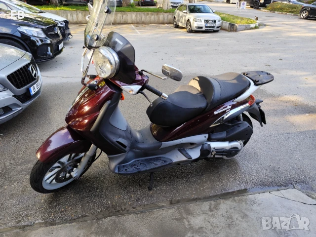 Продавам Пиаджо Бевърли 500