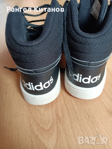 Маратонки Adidas Hoops Mid 2.0, номер 38., снимка 3 - Детски маратонки - 52361598