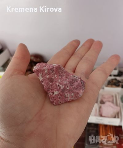 Естествен камък Тулит. От Норвегия., снимка 1 - Други ценни предмети - 45959865