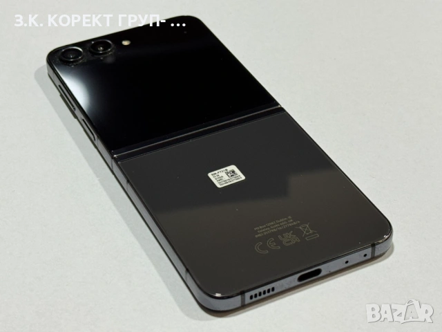 Мобилен телефон Samsung Z Flip 5, 512GB, снимка 2 - Samsung - 53481134