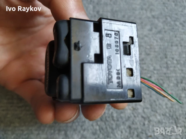 Бутони , огледала за Toyota Sequoia ,Rav4  , 183575 , снимка 8 - Части - 50256595