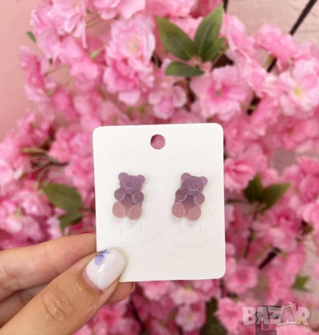 обеци с мече