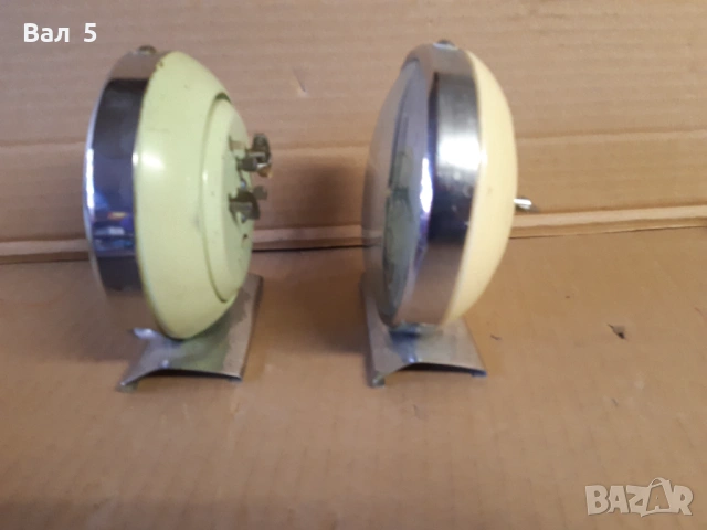 Стари будилници - ШАНХАЙСКИ ДИАМАНТ , Китай -2 броя. Работят, снимка 5 - Антикварни и старинни предмети - 53166613