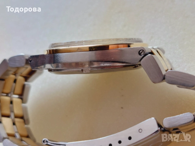 Мъжки Часовник Омега,злато стомана ,Omega Constellation-швейцарски електромеханичен часовник 1970, снимка 15 - Мъжки - 52016396