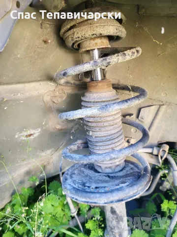 Продавам макферсони за ситроен ц4 2006г.