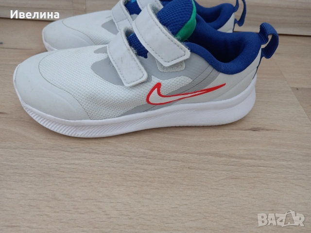 Детски маратонки Nike , снимка 2 - Детски маратонки - 54088136