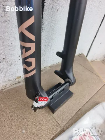 Вилка RockShox Yari RC Debon Air 29'' 160mm 15x110mm Boost, снимка 3 - Части за велосипеди - 45074906