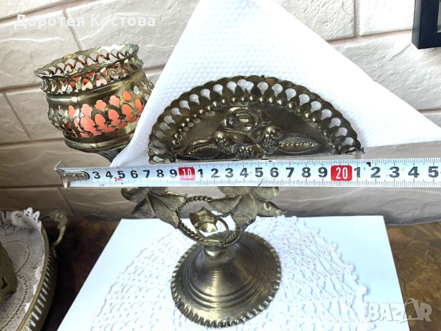 Красив метален салфетник + свещник с рози, снимка 7 - Антикварни и старинни предмети - 46087964