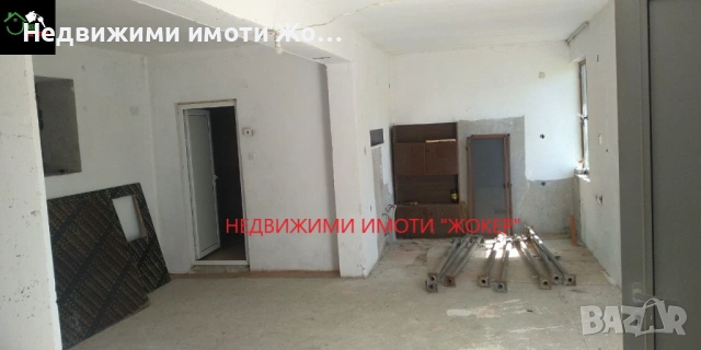 Къща с двор в село Балван, снимка 3 - Къщи - 54304035