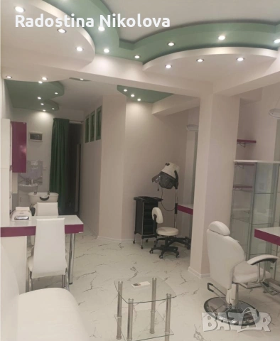 Търся маникюристка