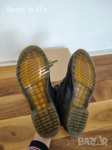 Dr. Martens Кубинки 1460 Pascal Virginia Leather, 42 EU, снимка 5 - Мъжки боти - 53096835