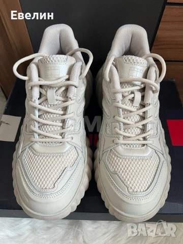 Маратонки Tommy hilfiger, снимка 3 - Маратонки - 53980597