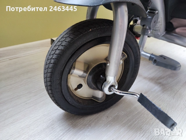Триколка, снимка 3 - Детски велосипеди, триколки и коли - 53500212
