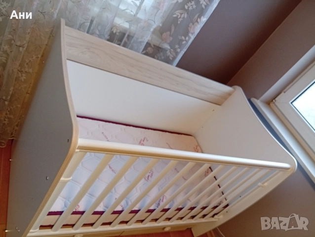 Бебешко легло Lorelli, Dream, Люлеещо се, 60 x 120 см, Бяло с Ортопедичен бебешки матрак., снимка 4 - Бебешки легла и матраци - 52506375