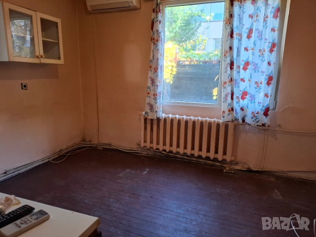 Тихо място, между бул.'Гоце Делчев', бул.'България', бул.'Тодор Каблешков' и ул.'Ген. Стефан Тошев', снимка 4 - Етаж от къща - 52532369