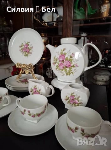 Сервиз за кафе- ретро порцелан , снимка 4 - Сервизи - 51627078