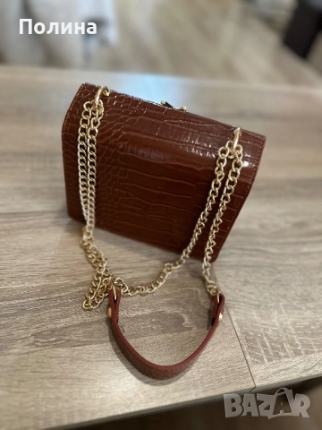 Нова дамска чанта , снимка 3 - Чанти - 52413333