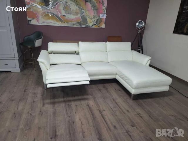 Светло кремав кожен ъглов диван с електрически релакс механизъм, снимка 4 - Дивани и мека мебел - 46475339