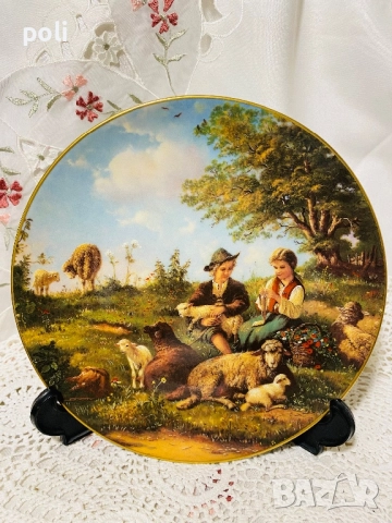 порцеланова чиния за стена , снимка 1