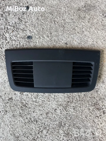 Интериорна пластмаса табло БМВ Е90 91 BMW