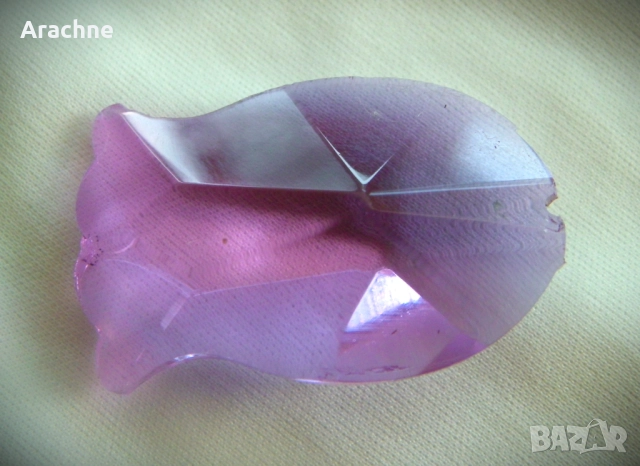 Рибка от рядко неодимово стъкло, ZBS, Чехословакия, 60те