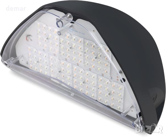 Bright Source Outdoor 28w вградена LED триъгълна метална стенна лампа, фотоклетка, IP65, 3300lm, снимка 1 - Лед осветление - 45746255