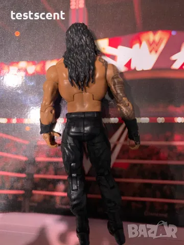 Екшън фигура WWE Roman Reigns Роман Рейнс ELITE SERIES Bloodline mattel figure елит, снимка 7 - Колекции - 48509181