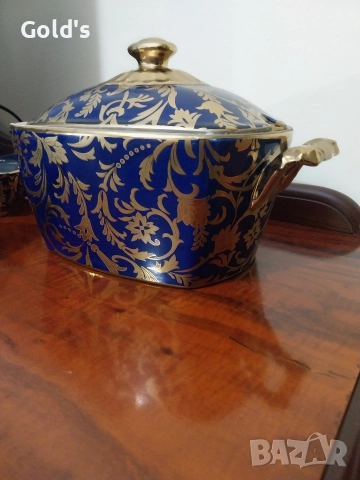 Френски порцеланов сервиз с 24к златно покритие , снимка 2 - Сервизи - 52654884