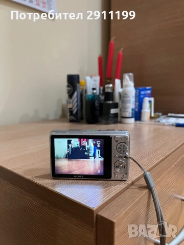 Фотоапарат Sony 10,1 Mp с подаръци, снимка 4 - Фотоапарати - 54247558