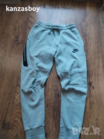 Nike Sportswear Tech Fleece Pant - страхотно юношеско долнище 137-147см., снимка 5 - Детски анцузи и суичери - 52238406