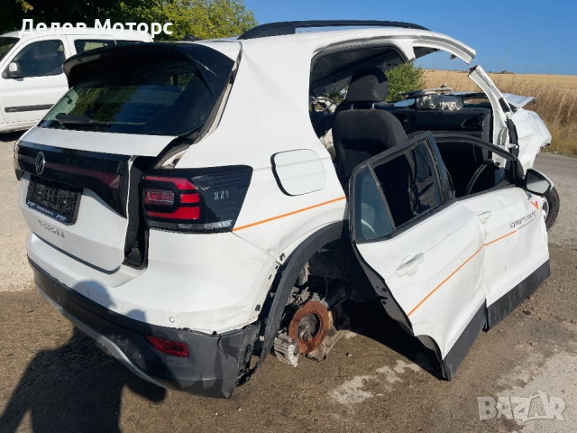Volkswagen T Cross 1.0 TSI, двигател DLAA, 110 кс.,, автоматик, 2024 г., 60 000 km, euro 6D, снимка 5 - Автомобили и джипове - 51571456
