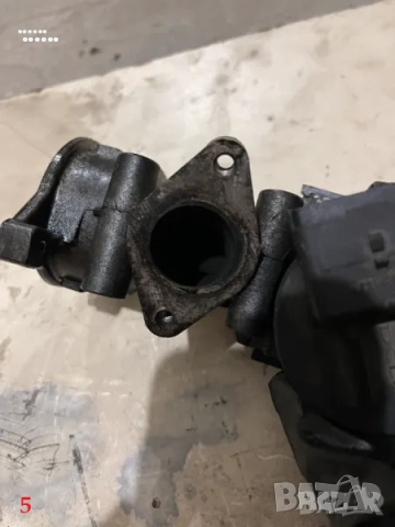 Части двигателен отсек - Форд Мондео (Ford Mondeo) МК4 - 2.0/1.8 TDCI - част 4, снимка 5 - Части - 51786507