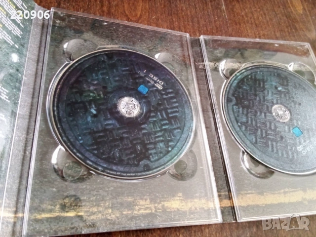 2DVD Iron Maiden – Visions Of The Beast, оригинално издание, снимка 4 - DVD дискове - 54076450