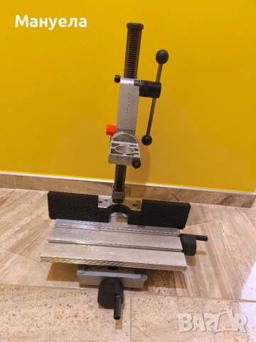 Стойка с координатна маса AEG BFZ 1 